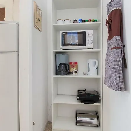 Pianino Brodarica (Sibenik-Knin)